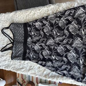 Lola Black and White Patterned Chemise